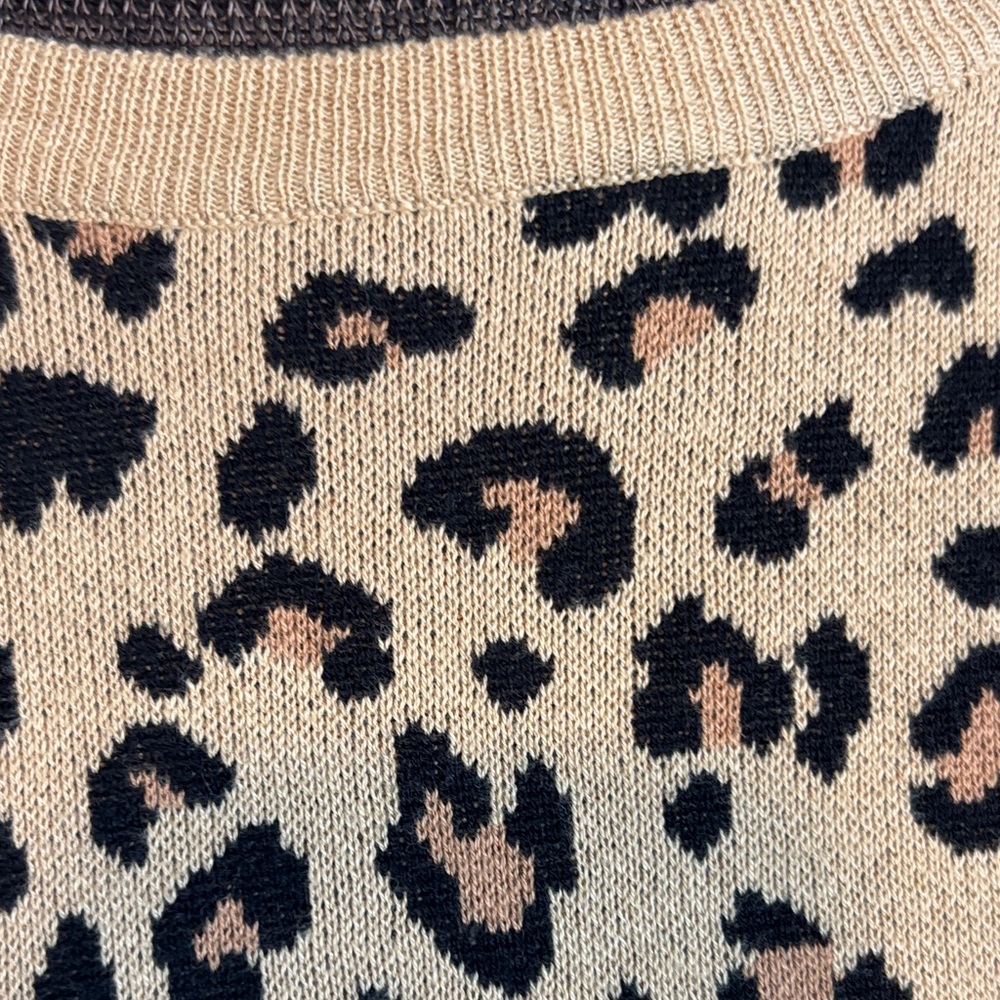 J CREW TEDDIE Leopard Print Crewneck Sweater - Camel & Black - Picture 4 of 8